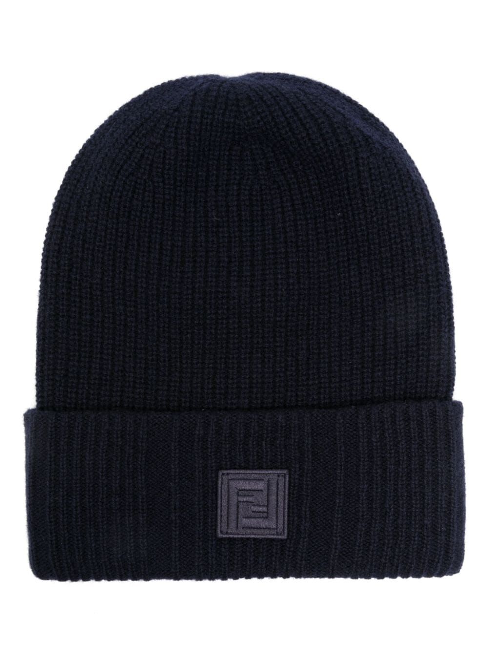 FF-motif beanie