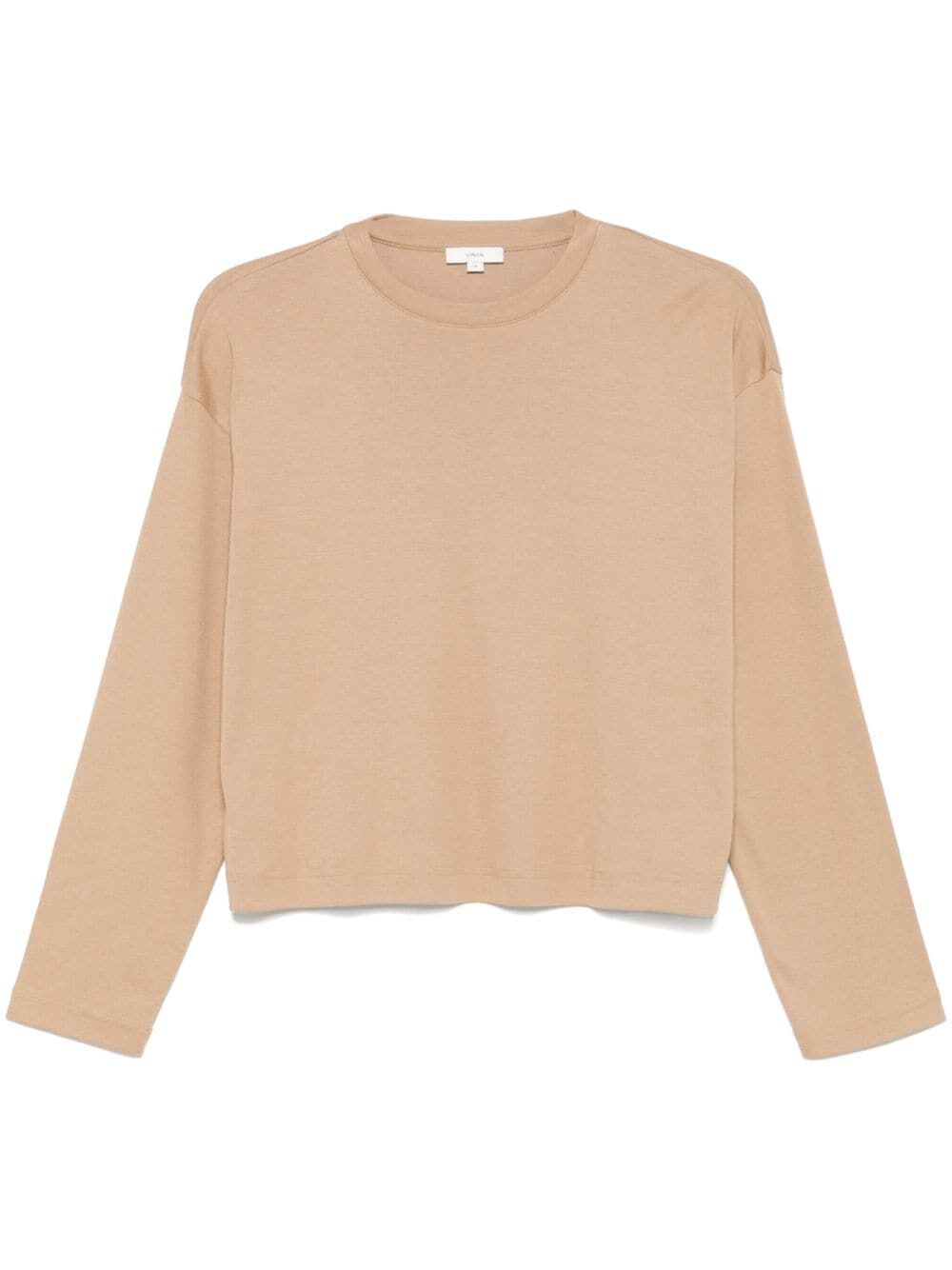 long-sleeved cropped T-shirt