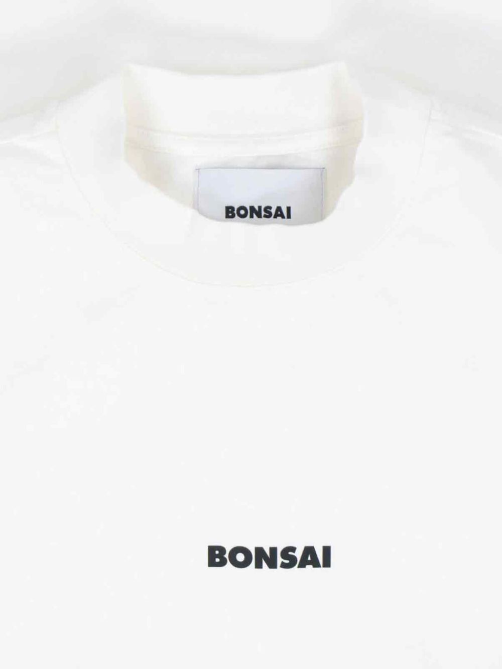 T-shirt logo boxy