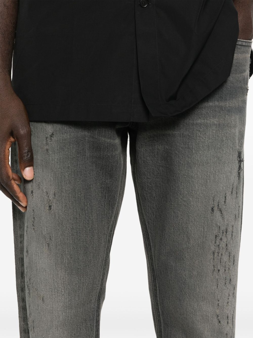 logo-plaque distressed straight jeans