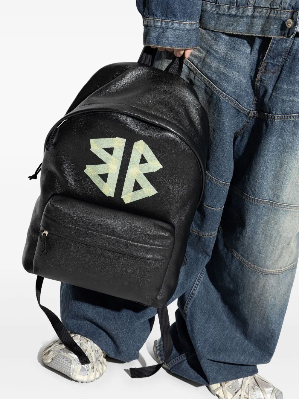 Explorer backpack